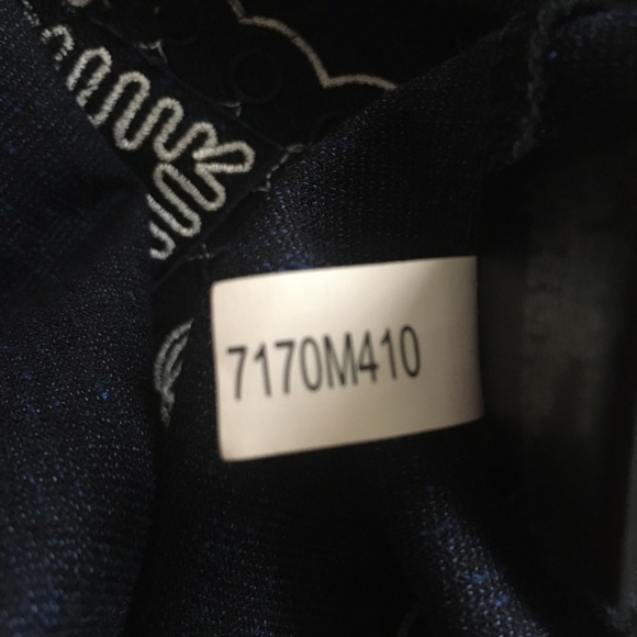 Gianni Bini Embroidered Boxy Tank - Picture 15 of 15